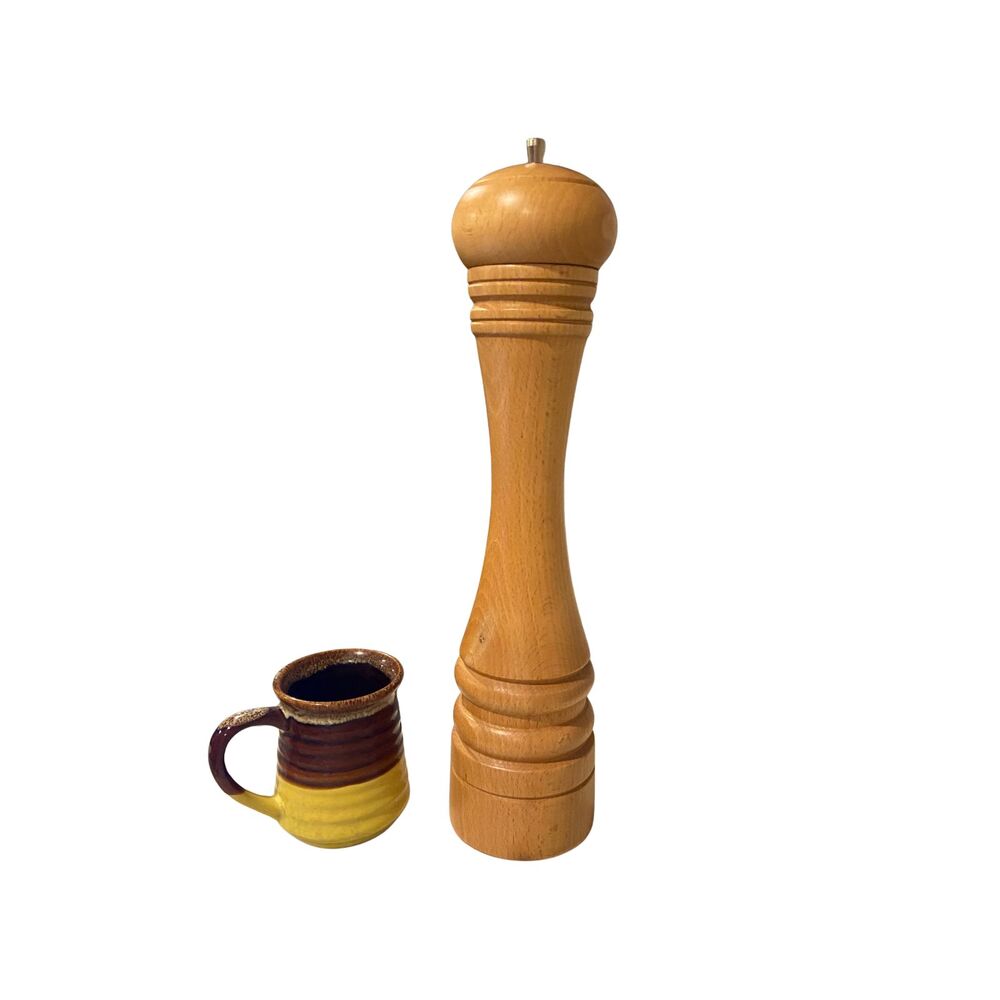Marlux France Large 16” Wood Twist Pepper Mill Grinder Large Preowned
